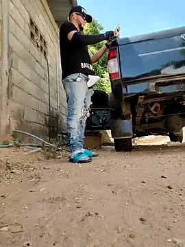 Snapshot of PIGHIGHDIRTY_p0 chatting on 02-12-26, 05:08 PIGHIGHDIRTY p0 online show from 02-12-26, 05:08