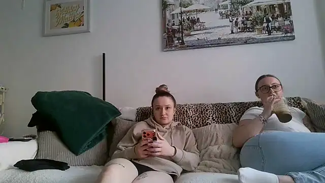 Snapshot of LilyLuck_ chatting on 02-24-26, 03:32 LilyLuck online show from 02-24-26, 03:32