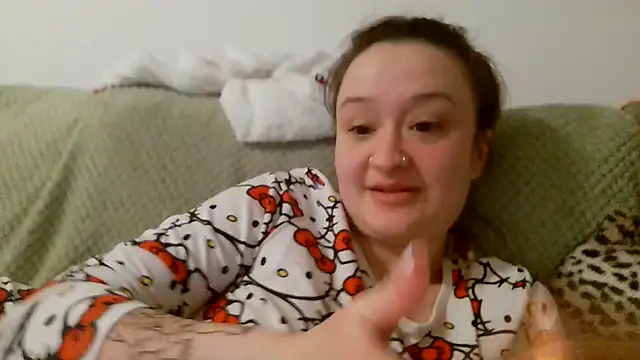 Snapshot of LilyLuck_ chatting on 03-02-26, 09:10 LilyLuck online show from 03-02-26, 09:10