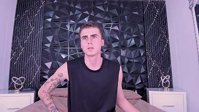 SpaceBoy1 online show from 02-25-26, 08:51