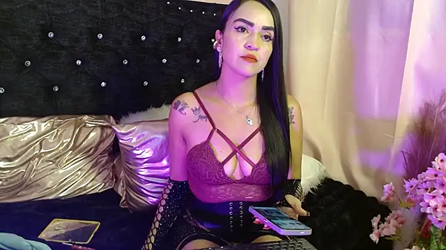 Ambar Rouxee online show from 01-07-26, 08:00