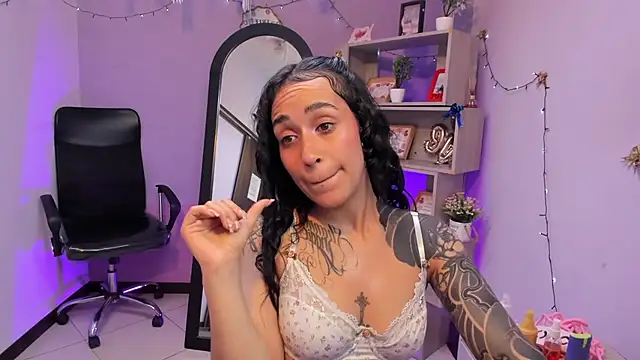 Snapshot of StaceyLeee chatting on 02-07-26, 07:50 StaceyLeee online show from 02-07-26, 07:50