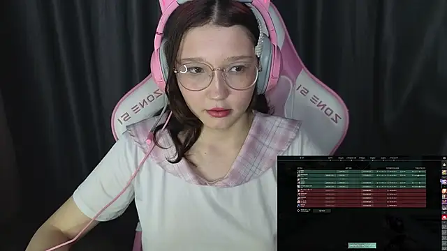 Pink-Aura- online show from 01-10-26, 06:20