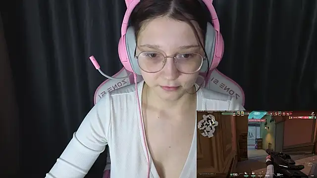 Pink-Aura- online show from 01-11-26, 06:13