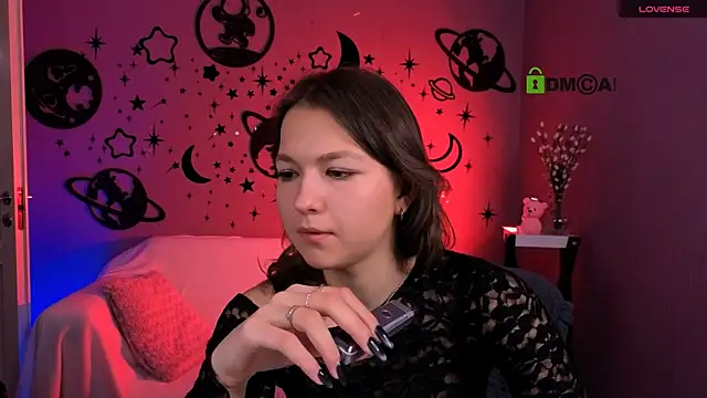 naya may online show from 04-11-26, 07:45