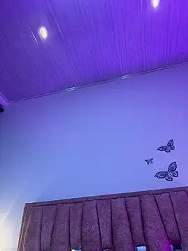 Snapshot of Violetta_Moretti chatting on 01-15-26, 12:37 Violetta Moretti online show from 01-15-26, 12:37