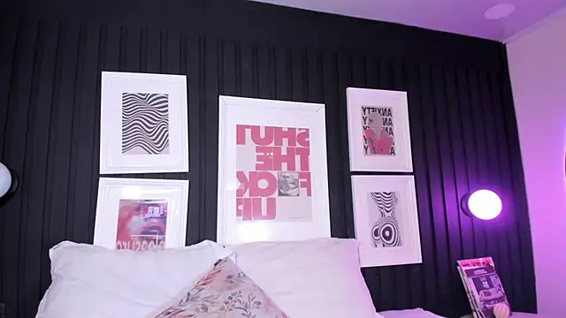 leslie thompson online show from 01-14-26, 07:52