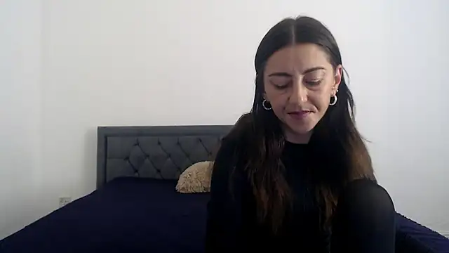 Stella John online show from 09-13-25, 07:08