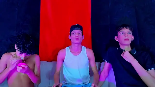 Pleasure boys hot online show from 02-15-26, 07:43