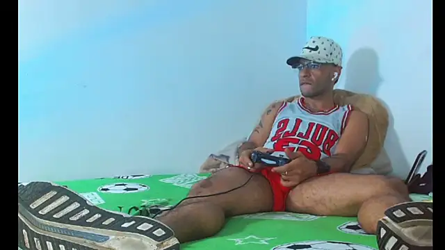 Alphamaster 92 online show from 04-21-26, 01:42