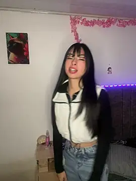 junorise23 online show from 04-11-26, 04:28