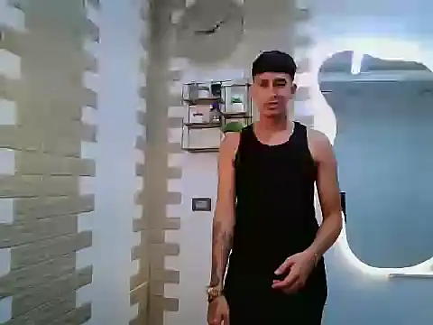 Snapshot of neithan_sleitherx chatting on 01-09-26, 06:53 neithan sleitherx online show from 01-09-26, 06:53