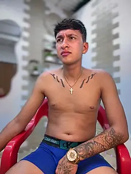 Snapshot of neithan_sleitherx chatting on 02-11-26, 12:26 neithan sleitherx online show from 02-11-26, 12:26