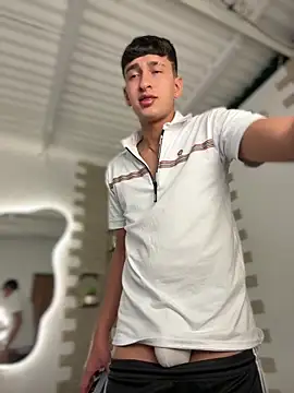 Snapshot of neithan_sleitherx chatting on 02-25-26, 01:21 neithan sleitherx online show from 02-25-26, 01:21