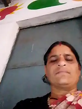 Snapshot of CUTE_Ishpa chatting on 01-08-26, 04:59 CUTE Ishpa online show from 01-08-26, 04:59