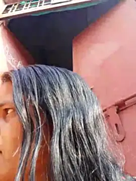 Snapshot of CUTE_Ishpa chatting on 01-09-26, 09:01 CUTE Ishpa online show from 01-09-26, 09:01