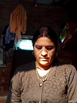 Snapshot of CUTE_Ishpa chatting on 01-11-26, 03:44 CUTE Ishpa online show from 01-11-26, 03:44