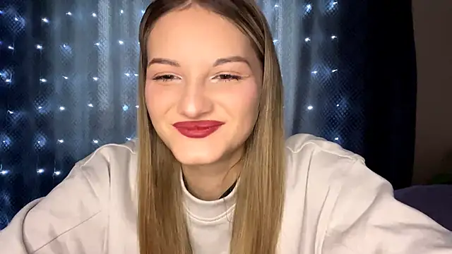 Snapshot of EmllyLighty chatting on 01-15-26, 08:19 EmllyLighty online show from 01-15-26, 08:19