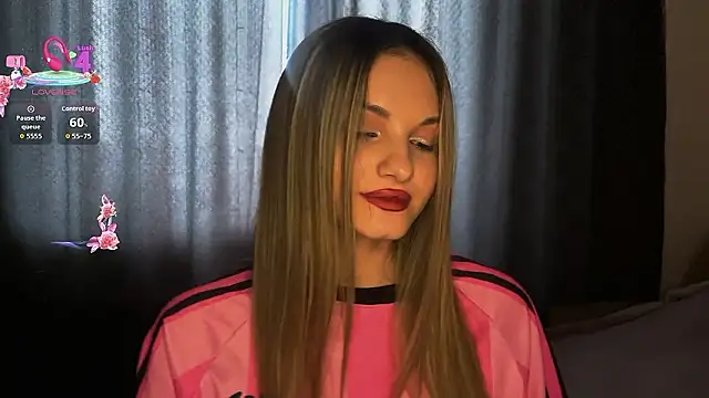 Snapshot of EmllyLighty chatting on 02-05-26, 09:36 EmllyLighty online show from 02-05-26, 09:36