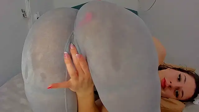 RedAssHottie online show from 03-14-25, 10:07