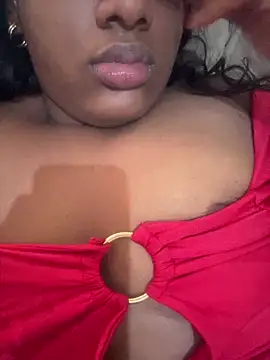 Snapshot of amorasecy chatting on 05-25-26, 02:12 amorasecy online show from 05-25-26, 02:12