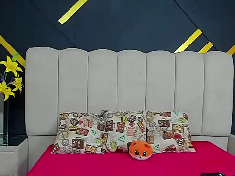 Snapshot of ThomasThund chatting on 02-03-26, 12:32 ThomasThund online show from 02-03-26, 12:32