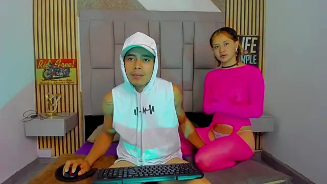 pleasureroomxx online show from 01-15-26, 11:37