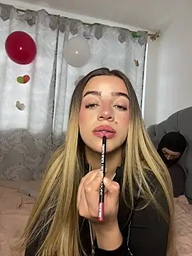 cute emmma online show from 02-17-26, 12:45