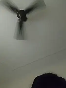 Snapshot of pritee123 chatting on 02-24-26, 02:37 pritee123 online show from 02-24-26, 02:37