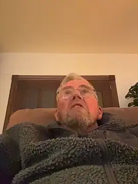 Nesserboy20 online show from 02-15-26, 08:16