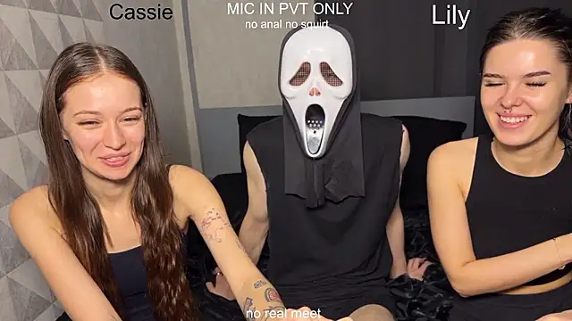 girls secrets online show from 02-17-26, 11:29