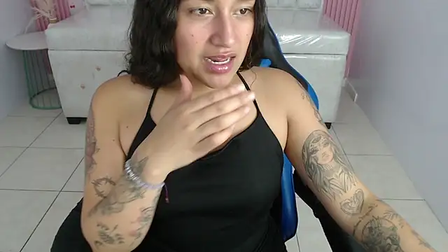 Snapshot of scarleth_sweet_s chatting on 01-05-26, 08:12 scarleth sweet s online show from 01-05-26, 08:12