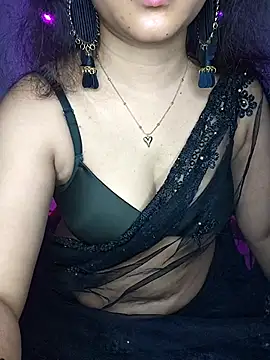 Snapshot of Saumyy chatting on 02-25-26, 05:22 Saumyy online show from 02-25-26, 05:22