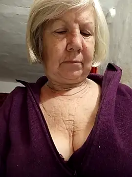 KlaudiaDarling online show from 01-17-26, 12:37