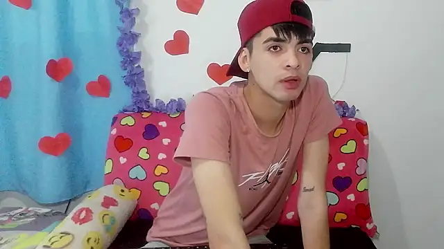 Snapshot of nico22love chatting on 02-19-26, 04:36 nico22love online show from 02-19-26, 04:36