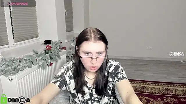 Snapshot of KrissLimada chatting on 02-12-26, 10:16 KrissLimada online show from 02-12-26, 10:16