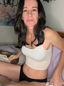 Edens Promise online show from 02-03-26, 04:01