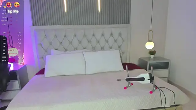 Chloe dolls18 online show from 01-08-26, 09:06