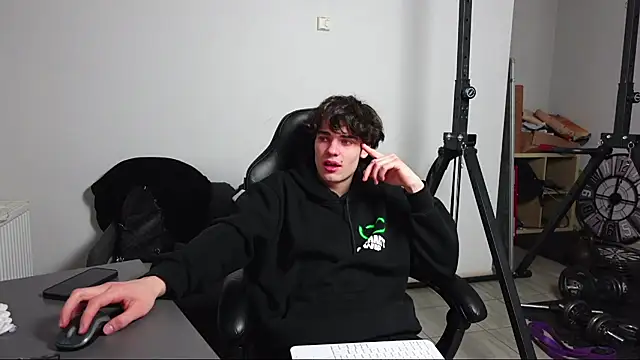 Daniel Shawnn online show from 01-05-26, 07:17