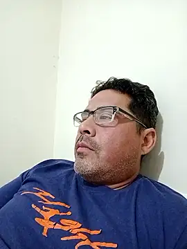 Snapshot of Piscis46 chatting on 01-11-26, 10:48 Piscis46 online show from 01-11-26, 10:48