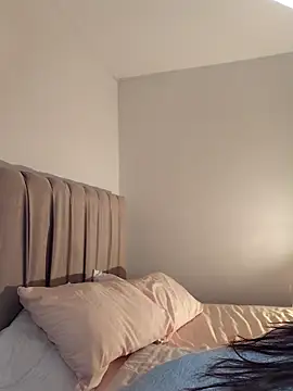 DAMMLEYLA online show from 02-22-26, 08:35