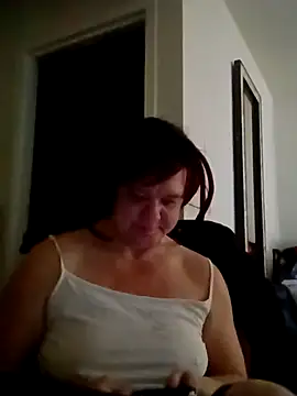 Snapshot of Sexyykay8 chatting on 02-12-26, 05:19 Sexyykay8 online show from 02-12-26, 05:19