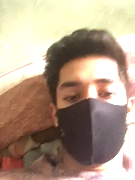 Snapshot of karan72819 chatting on 01-06-26, 06:28 karan72819 online show from 01-06-26, 06:28