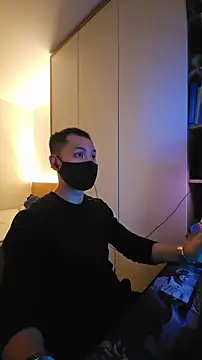 OnlyHand9x online show from 02-10-26, 06:23