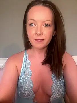 Snapshot of Nova-Vixen chatting on 01-10-26, 02:41 Nova-Vixen online show from 01-10-26, 02:41