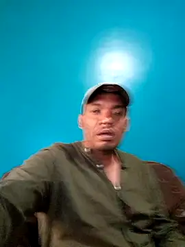 Snapshot of latinomoreno95 chatting on 06-15-26, 07:38 latinomoreno95 online show from 06-15-26, 07:38