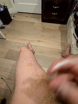 Snapshot of ivan010320 chatting on 01-13-26, 03:23 ivan010320 online show from 01-13-26, 03:23