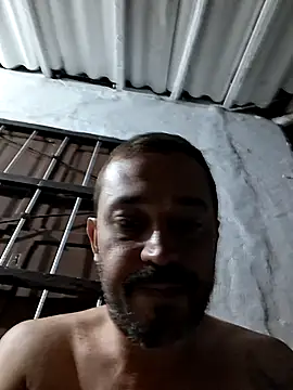 Johnnyhotlatmale online show from 01-07-26, 01:30