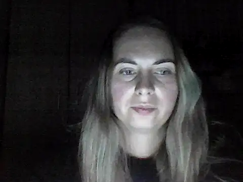 VikiLove765 online show from 01-10-26, 07:59