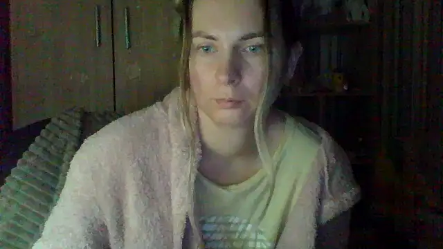 Snapshot of VikiLove765 chatting on 03-02-26, 12:02 VikiLove765 online show from 03-02-26, 12:02